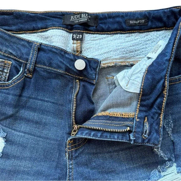 Judy Blue Women 9/29 Jeans Skinny Fit Style JB8469 Distressed Moto Denim Grunge - Picture 5 of 16